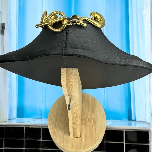 Beautiful rare Scroll shaped links in gold tone, necklace and bracelet set - Picture 7 of 11